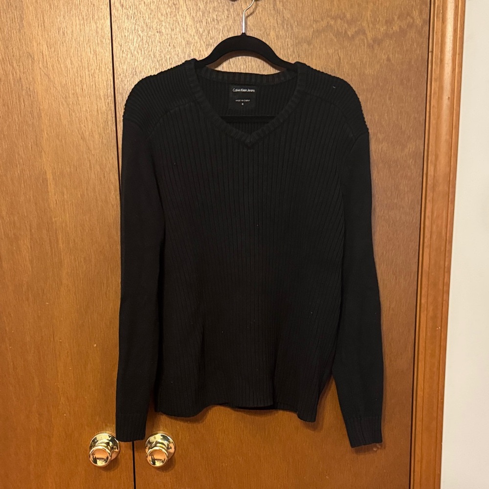 Calvin Klein Classic Black Knit Pullover